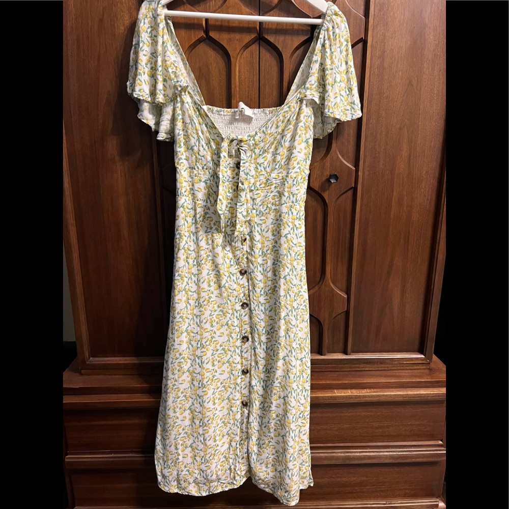 Astr lemon dress